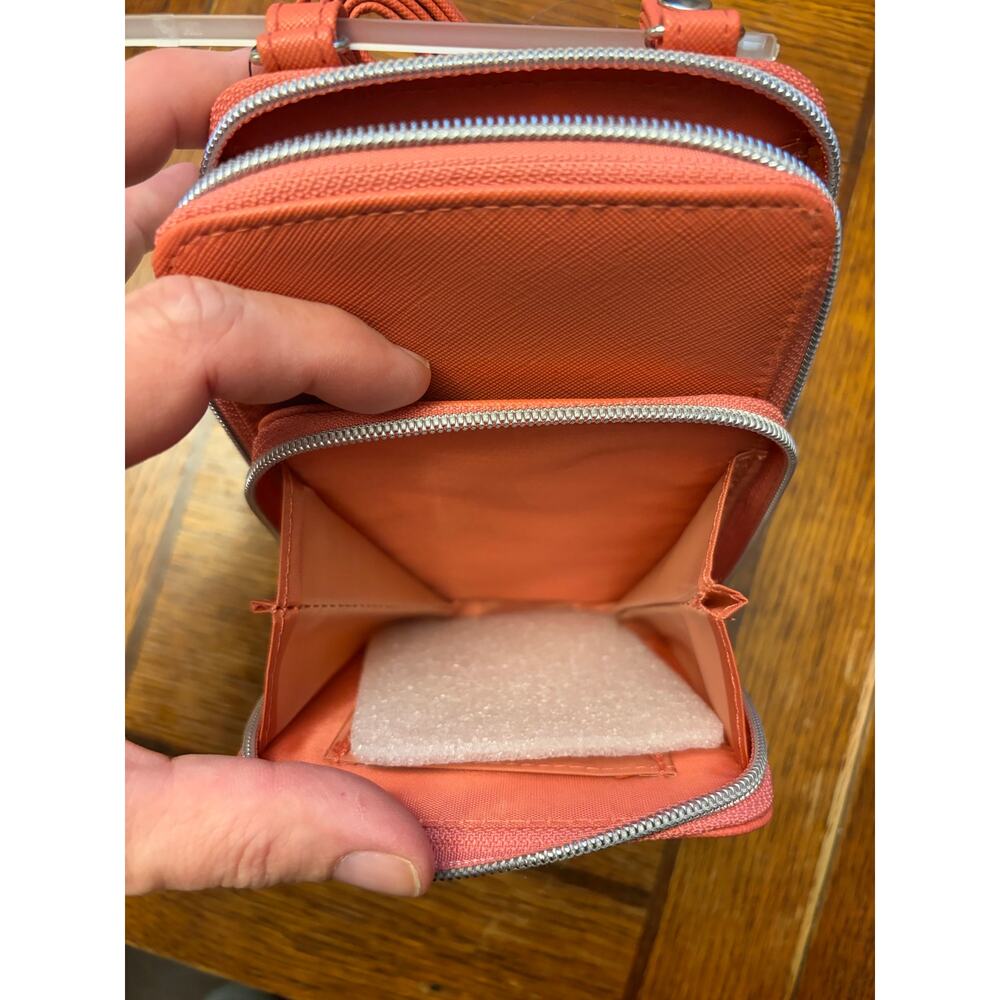 NWT Time & Tru Coral Crossbody Wallet Phone Bag Purse Organizer Zip Around - Picture 5 of 10